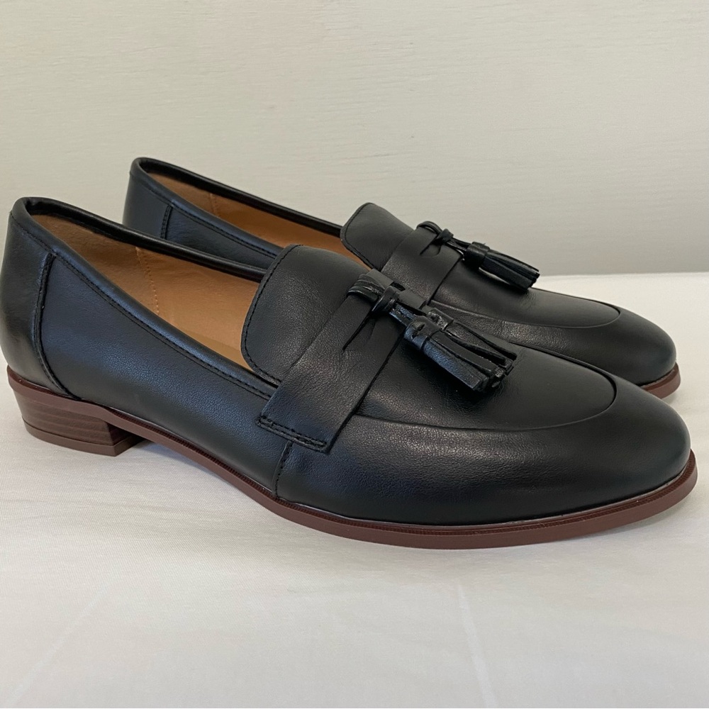 Black Tassel Loafers - Women's Leather Flats